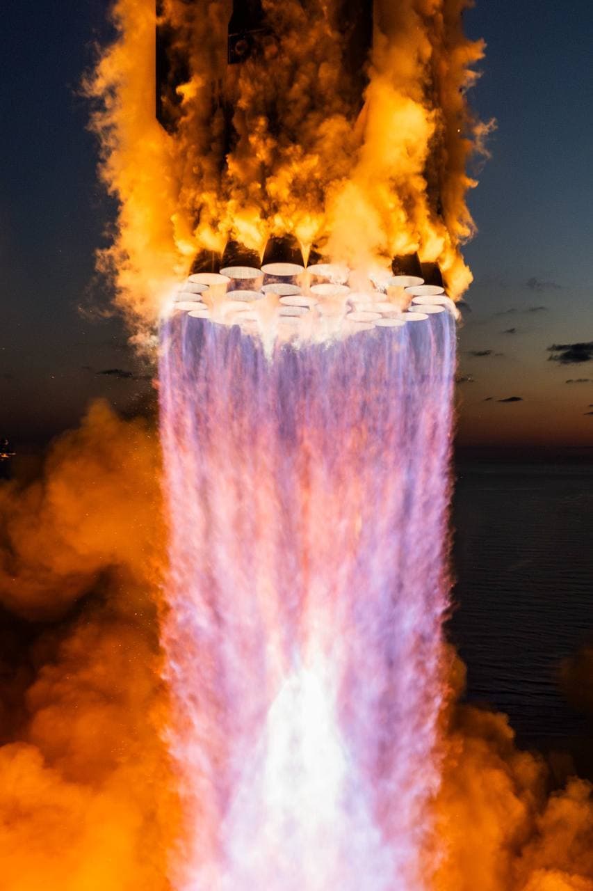 #elon_musk #spacex #space — illustration